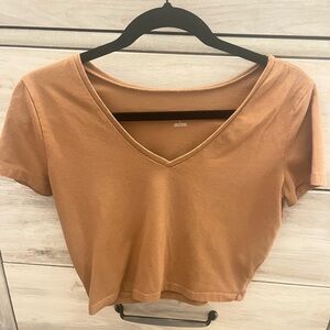 V-neck crop top!